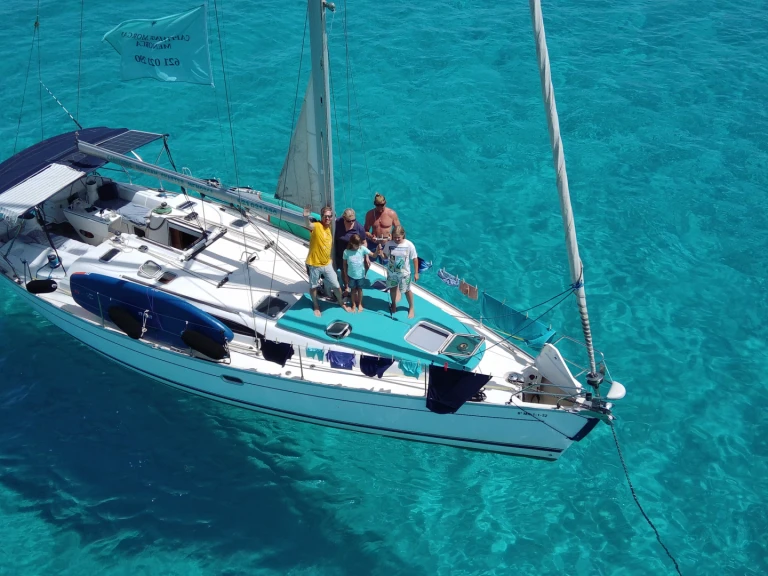 Jeanneau Sun Odyssey 40.3 jednotlivci a charterové společnosti v Mahon