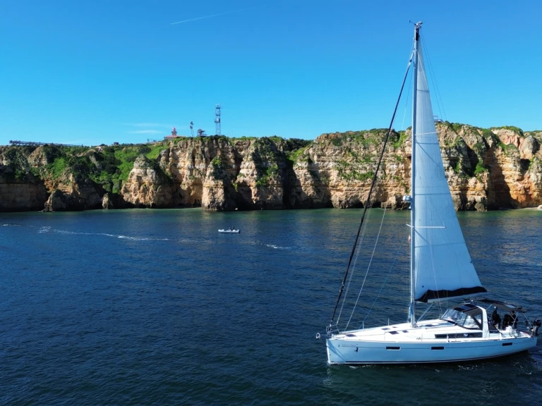 Pronajmout si Bénéteau Oceanis 45 v Lagos