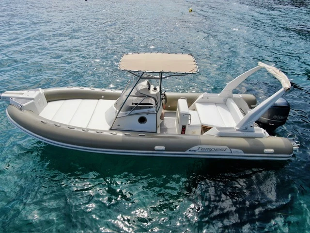 Pronájem lodi Cavalaire-sur-Mer lákavé ceny Tempest 850 Open