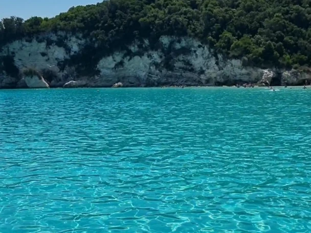 White Shark White Shark 215 jednotlivci a charterové společnosti v Korfu