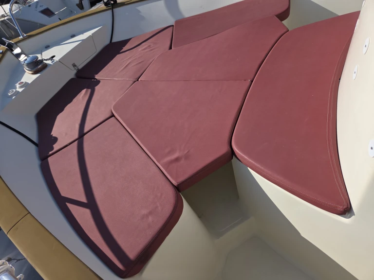 Pronájem Motorová loď v Toulon -Rhea Rhea