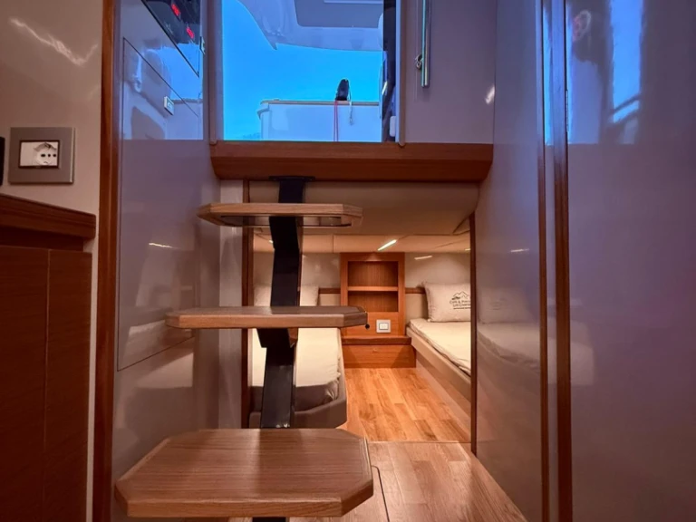 Pronájem Motorová loď v Sorrento -italyure 35