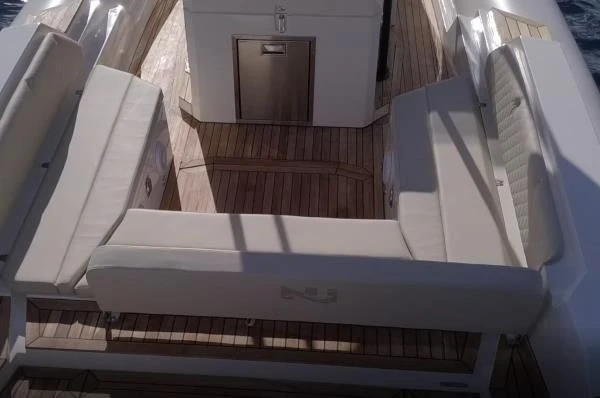 Pronájem Polotuhá loď v Marine de Sant'Ambrogio -Nuova Jolly NUOVA JOLLY 33