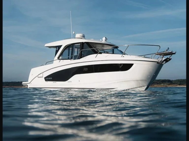 Pronájem lodi Bénéteau Antares 9 v Neapol na Samboatu