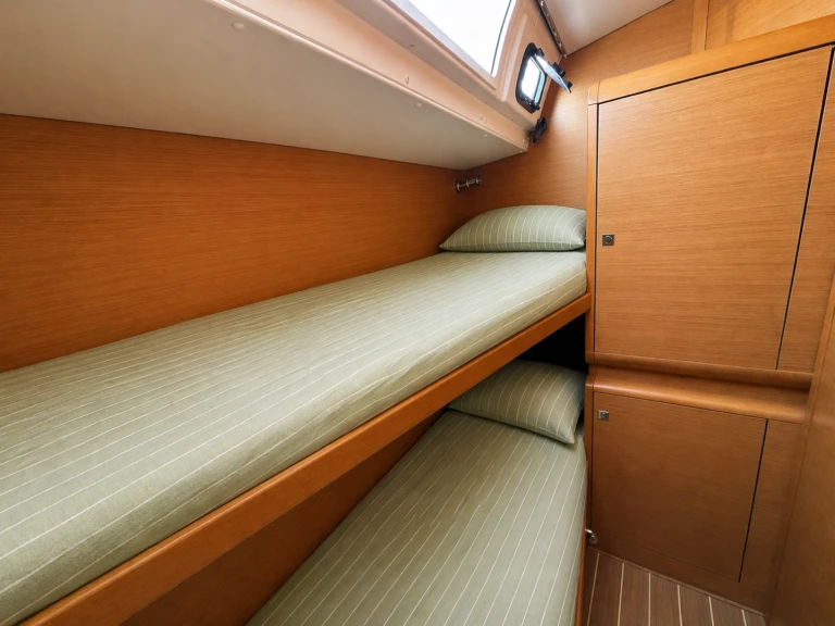 Pronájem lodi Palavas-les-Flots lákavé ceny Sun Odyssey 509