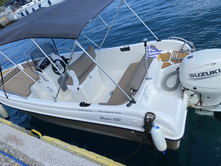 Pronájem lodi Skiathos lákavé ceny Ithaca