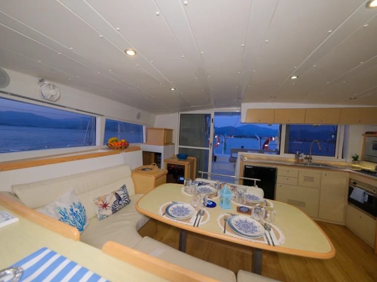 Pronájem Plachetnice Lagoon s licencí