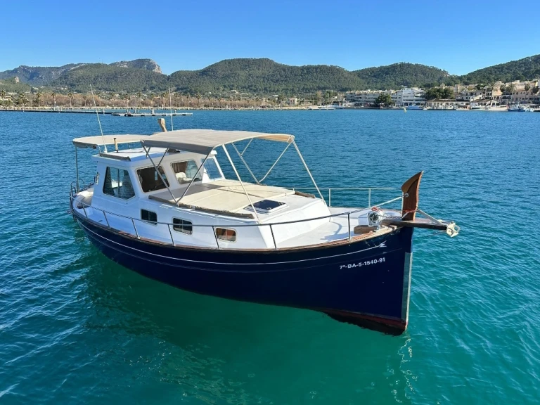 Pronajmout Motorová loď se skipperem či ne C.NAV.MALL v Palma de Mallorca