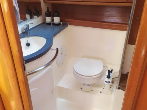 Pronájem Plachetnice v Carrara -Bavaria Bavaria 46 Cruiser