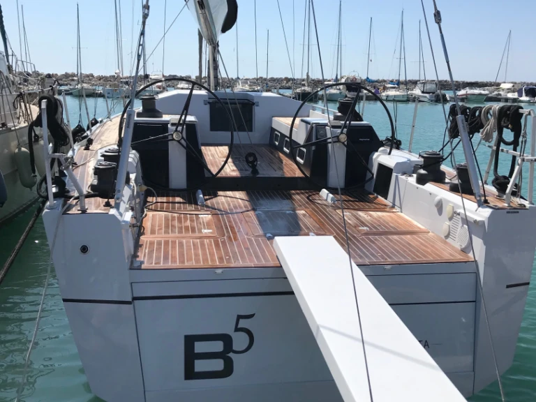 Pronájem Plachetnice Vismara s licencí