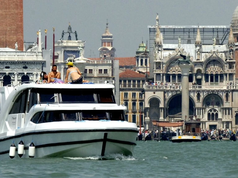 Pronájem lodi Casale sul Sile lákavé ceny Minuetto 6