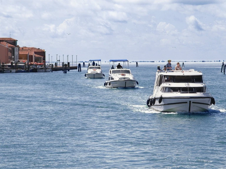 Pronájem Jachta v Casale sul Sile -Houseboat Holidays Italia S.R.L. Minuetto 6