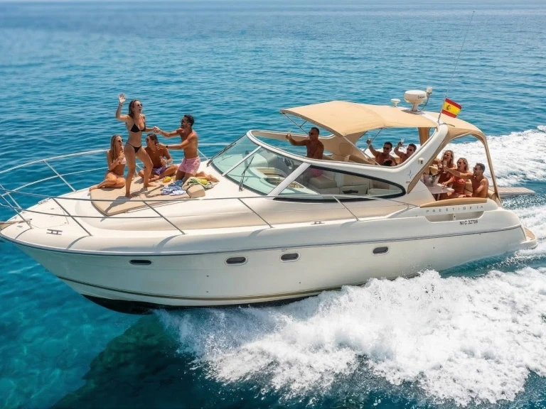Pronájem lodi Torrevieja lákavé ceny Prestige 34
