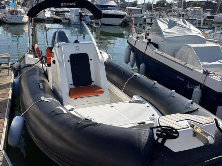 Pronájem lodi Pornichet lákavé ceny Medline 6.8