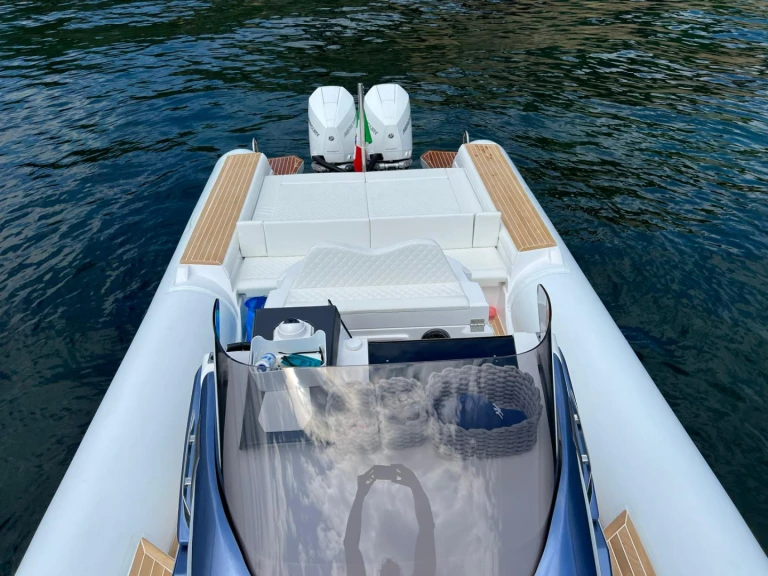 Pronajmout si Italiamarine Salina 33 v Neapol