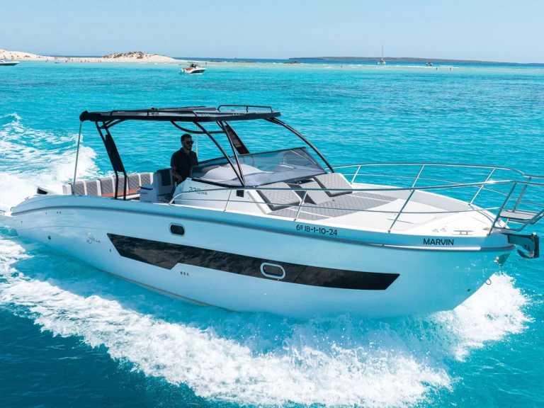 Motorová loď k pronájmu v Ibiza Town za nejlepší cenu