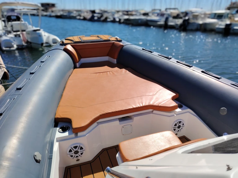 Pronájem lodi Saint Raphael lákavé ceny TL 850