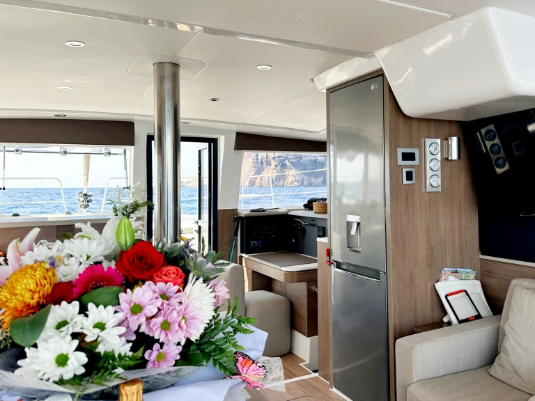 Pronajmout si Catana BALI4.2 v Denia