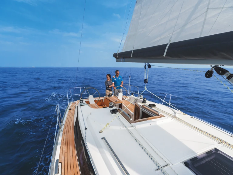 Pronájem lodi Bavaria Cruiser 34 v Mai Khao na Samboatu