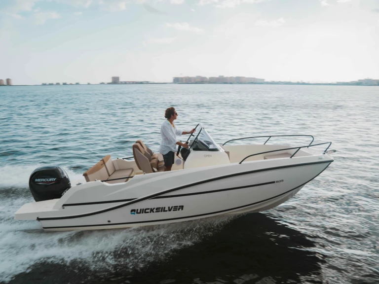 Pronájem lodi Quicksilver Activ 605 Open v Cambrils na Samboatu