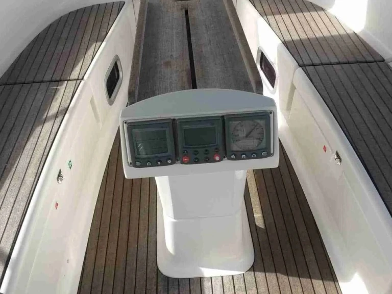 Pronajmout Plachetnice se skipperem či ne Bavaria v Rodi Garganico