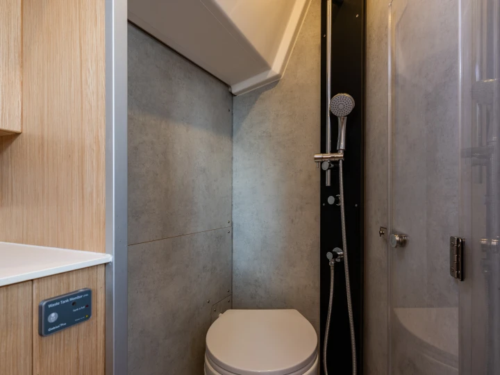 Pronájem lodi Lefkáda lákavé ceny Bavaria C38