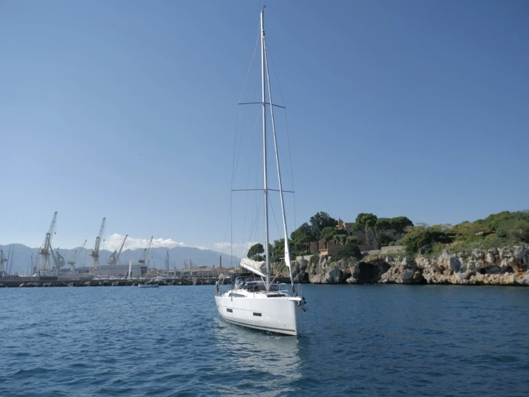 Pronajmout Plachetnice se skipperem či ne Dufour v Milazzo