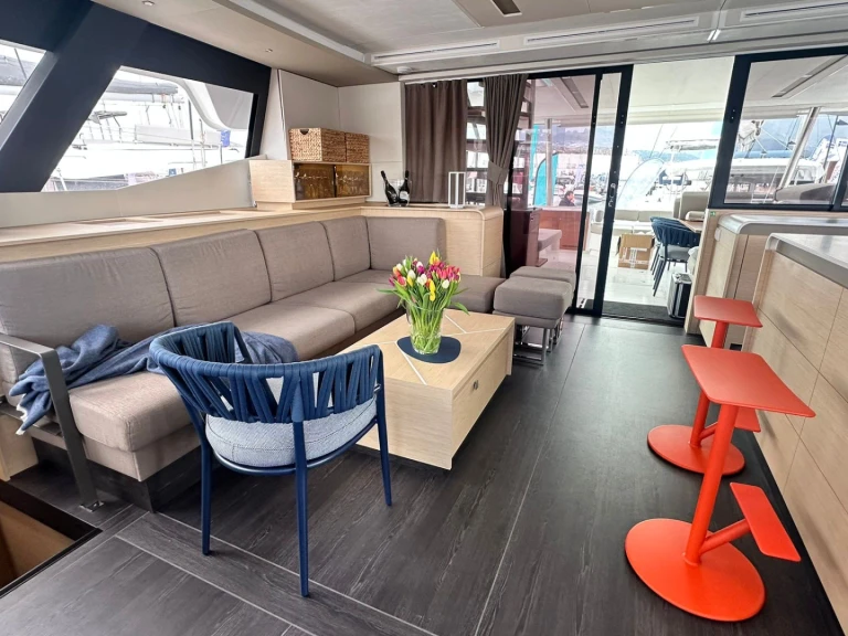 Pronájem Katamarán v Procida -Fountaine Pajot Fountaine Pajot Samana 59 - 6 + 2 cab
