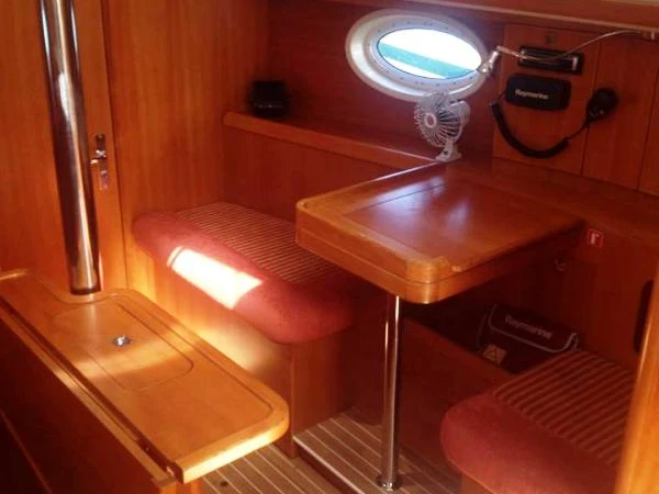 Pronajmout Plachetnice se skipperem či ne Elan v Preveza