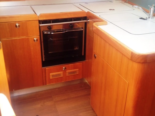 Pronajmout Plachetnice se skipperem či ne Elan v Preveza