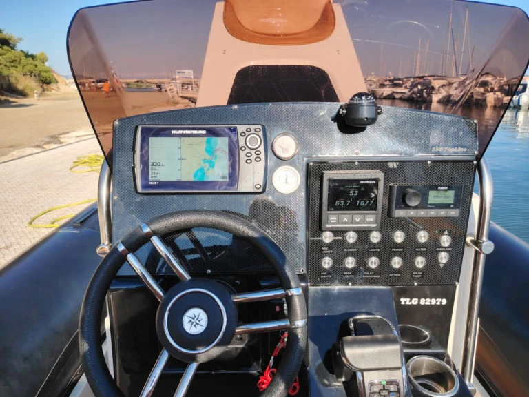 Pronájem jachty v Bormes-les-Mimosas -Tiger 850 TL na Samboatu