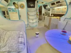 Pronajmout Plachetnice se skipperem či ne Jeanneau v Le Barcarès