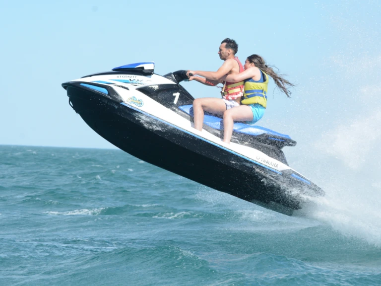 Pronájem jachty v Sète -Yamaha Yamaha VX na Samboatu