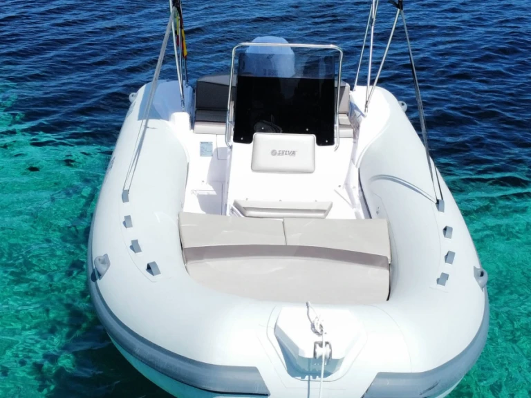 Pronájem lodi Selva Open Line D 6.0 v Sant Antoni de Portmany na Samboatu