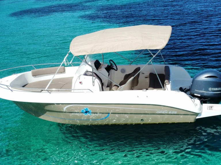 Pronájem lodi Sant Antoni de Portmany lákavé ceny Pacific Craft 625 Open