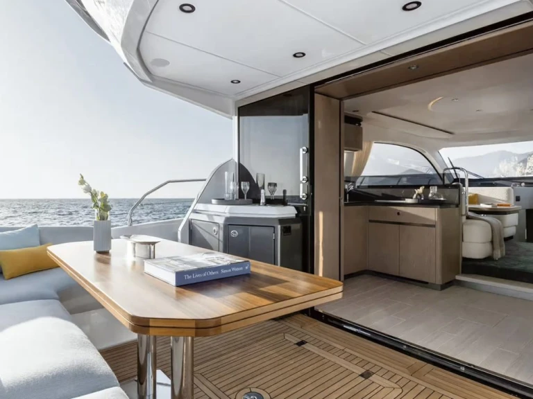 Pronájem Jachta v Porto Villa San Giovanni -Azimut Azimut 53 Fly