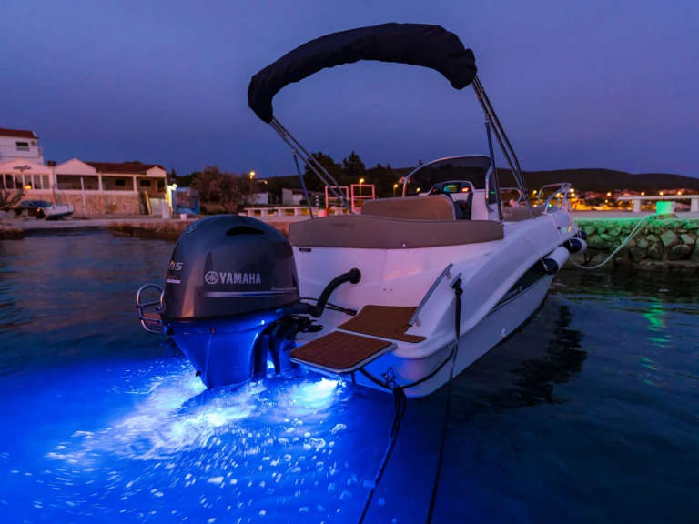 Pronájem jachty v Sveti Filip i Jakov -Marinello fisherman 19 na Samboatu