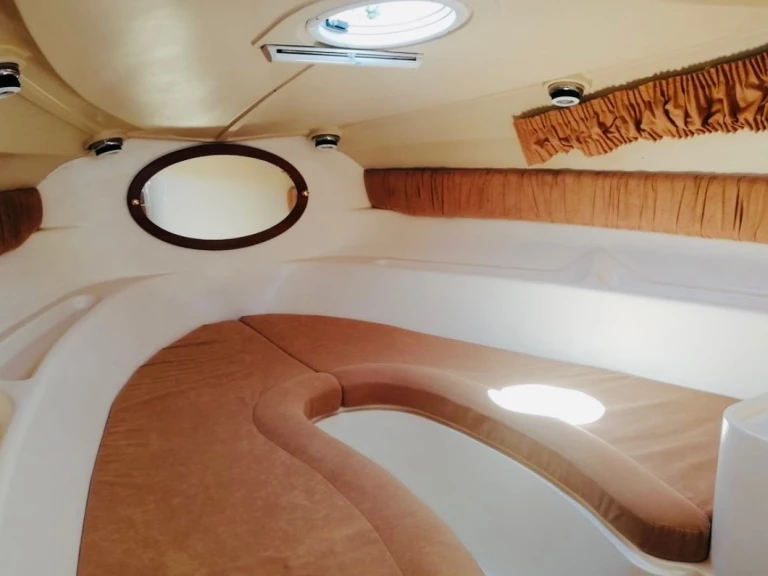 Pronájem Motorová loď Salpa s licencí