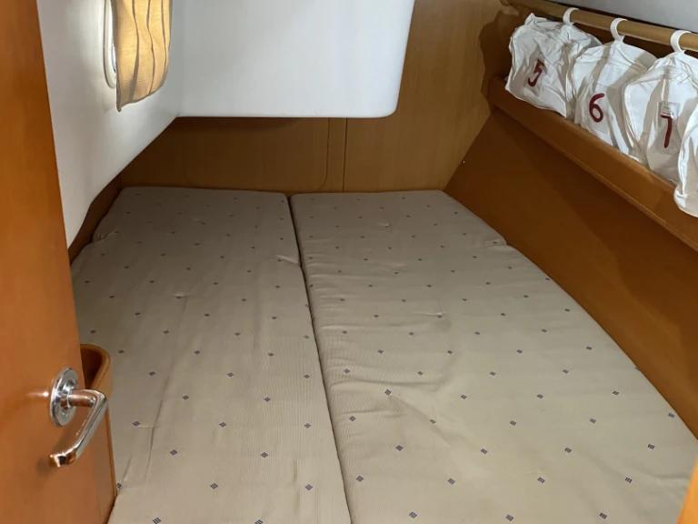 Pronájem Plachetnice v Francie -Bénéteau First 40.7