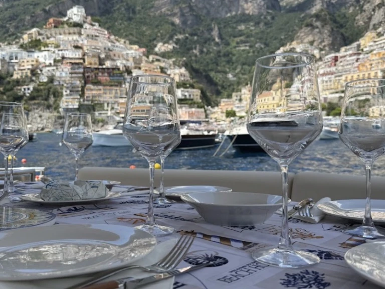 Princess Princess 67 Fly jednotlivci a charterové společnosti v Castellammare di Stabia