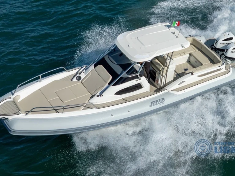 Pronájem lodi La Maddalena lákavé ceny Clubman 32