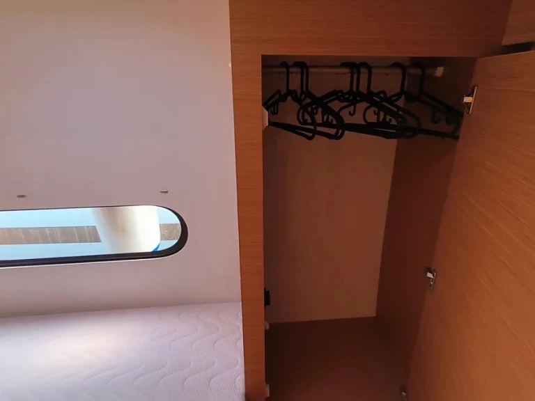 Pronájem lodi Pula lákavé ceny Excess 11 (6 cab.)