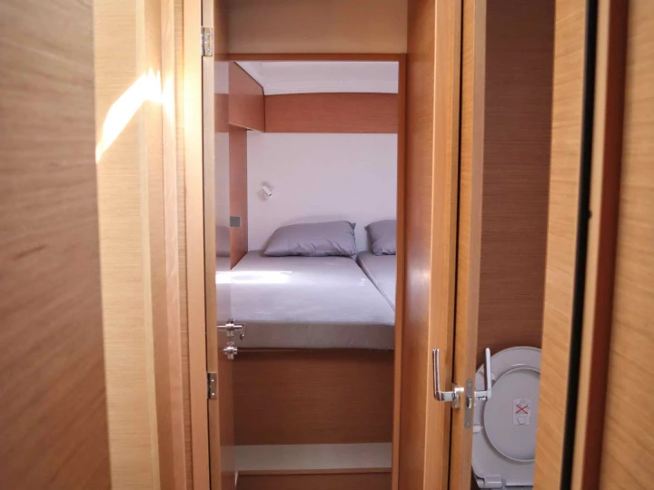 Excess Excess 11 (6 cab.) jednotlivci a charterové společnosti v Nea Peramos