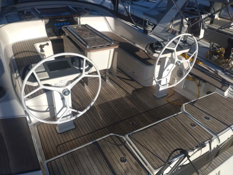 Pronájem jachty v Alimos -Bavaria Bavaria Cruiser 56 (6 cab.) na Samboatu