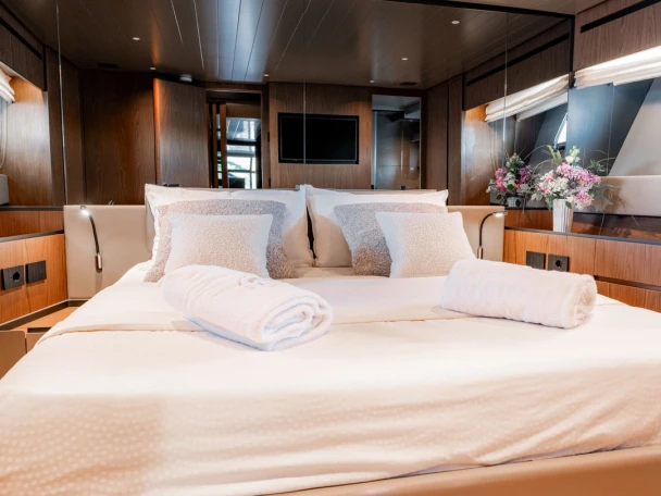 Pronajmout Jachta se skipperem či ne Bluegame v Comitat de Zadar