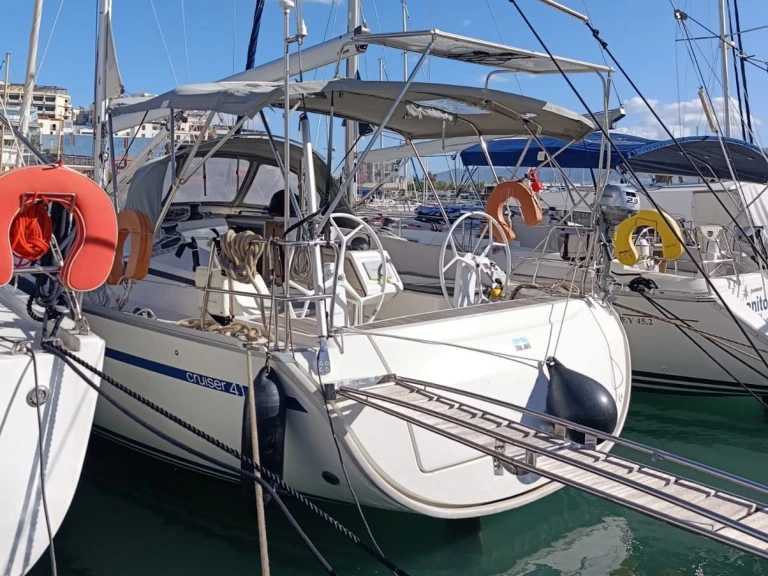 Pronájem lodi Alimos lákavé ceny Bavaria 41 Cruiser