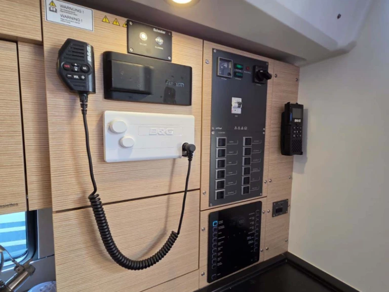 Pronájem Plachetnice v Cogolin -Hanse Hanse 460