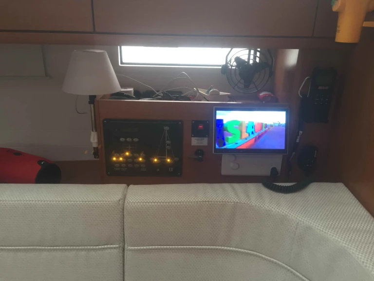 Pronájem lodi Bavaria Cruiser 46 v Skiathos na Samboatu