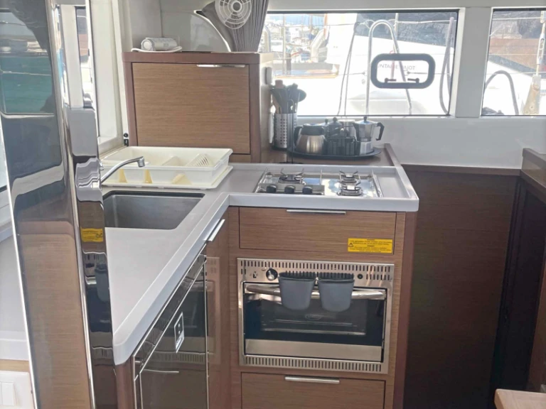 Pronájem Katamarán v Paros (ostrov) -Lagoon Lagoon 40