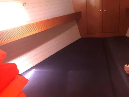 Pronajmout Plachetnice se skipperem či ne Bavaria v Nea Peramos